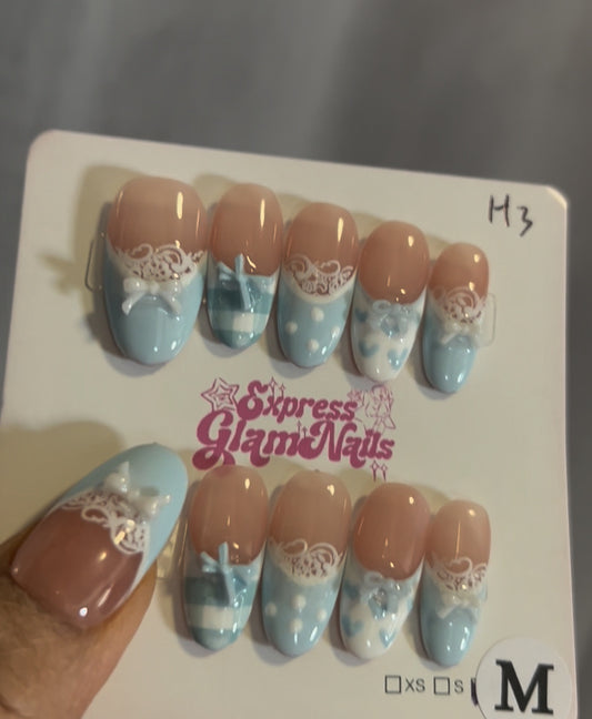 Blue Bow Lace French Press On Nails H3