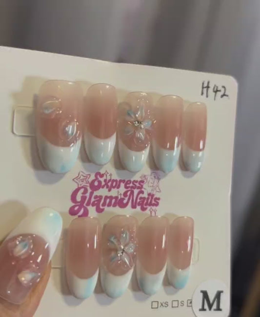 Flower French Tip Press On Nails H42