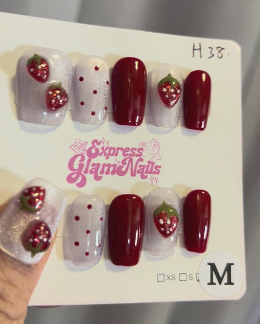 Strawberry Summer Press On Nails H38