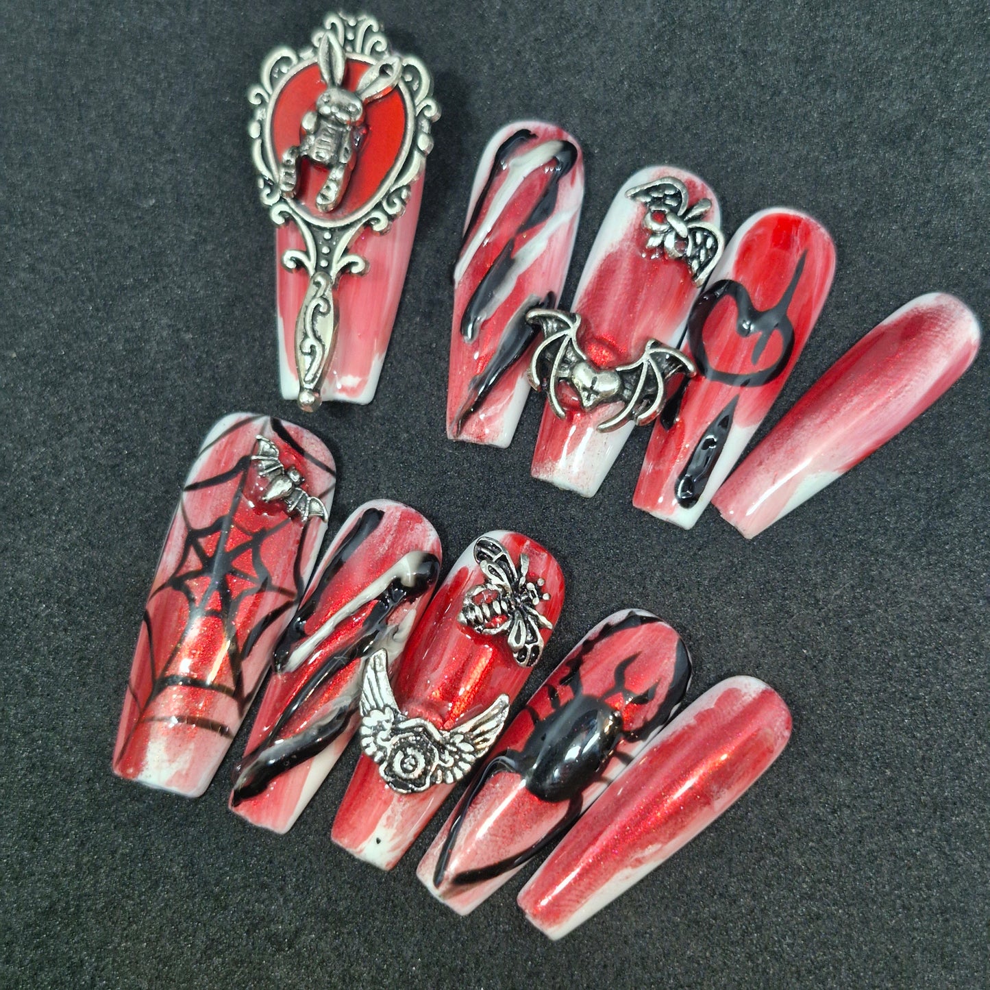 Victorian Rouge Press-On Nail Set ONLINE only