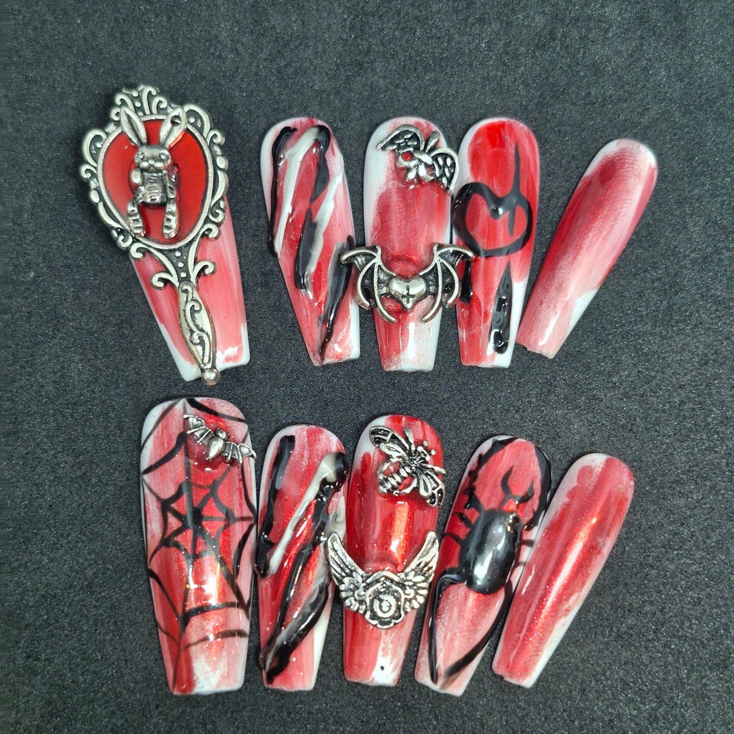 Victorian Rouge Press-On Nail Set ONLINE only