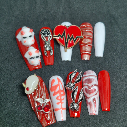 Love's Pulse Press-On Nail Set ONLINE only