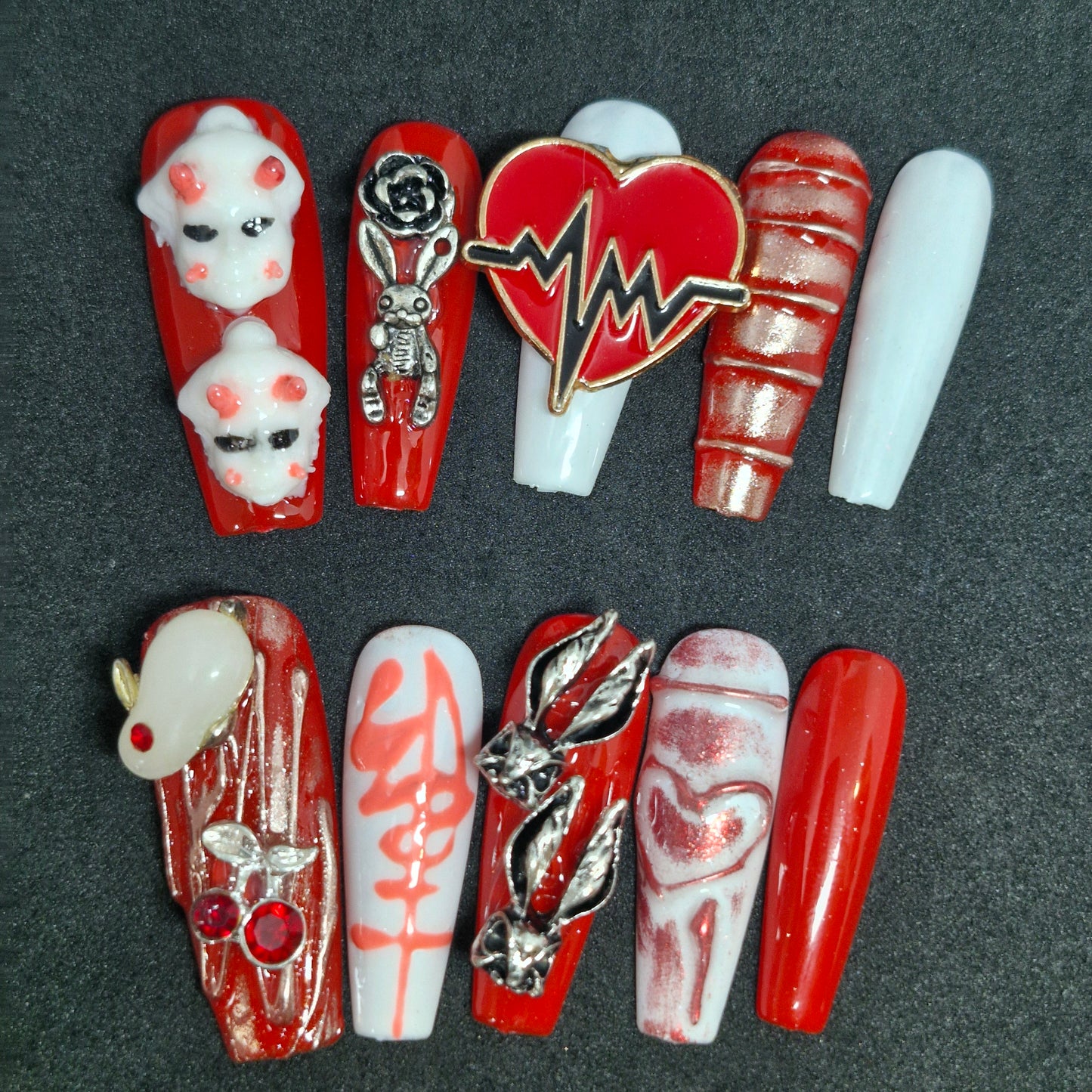 Love's Pulse Press-On Nail Set ONLINE only