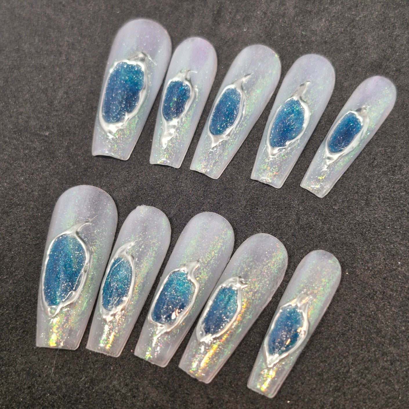 Celestial Shimmer Press-On Nail Set ONLINE only