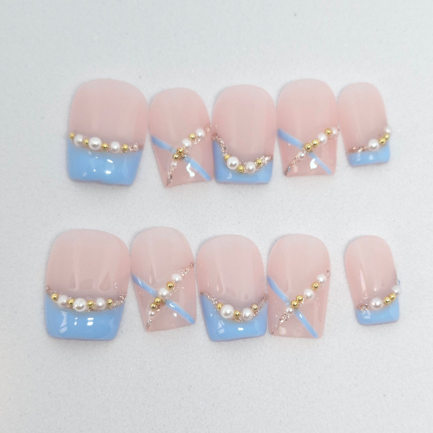 Chic Tranquility Collection: Baby Blue and Blush Press-On Nails with Elegant Pearl Accents 851