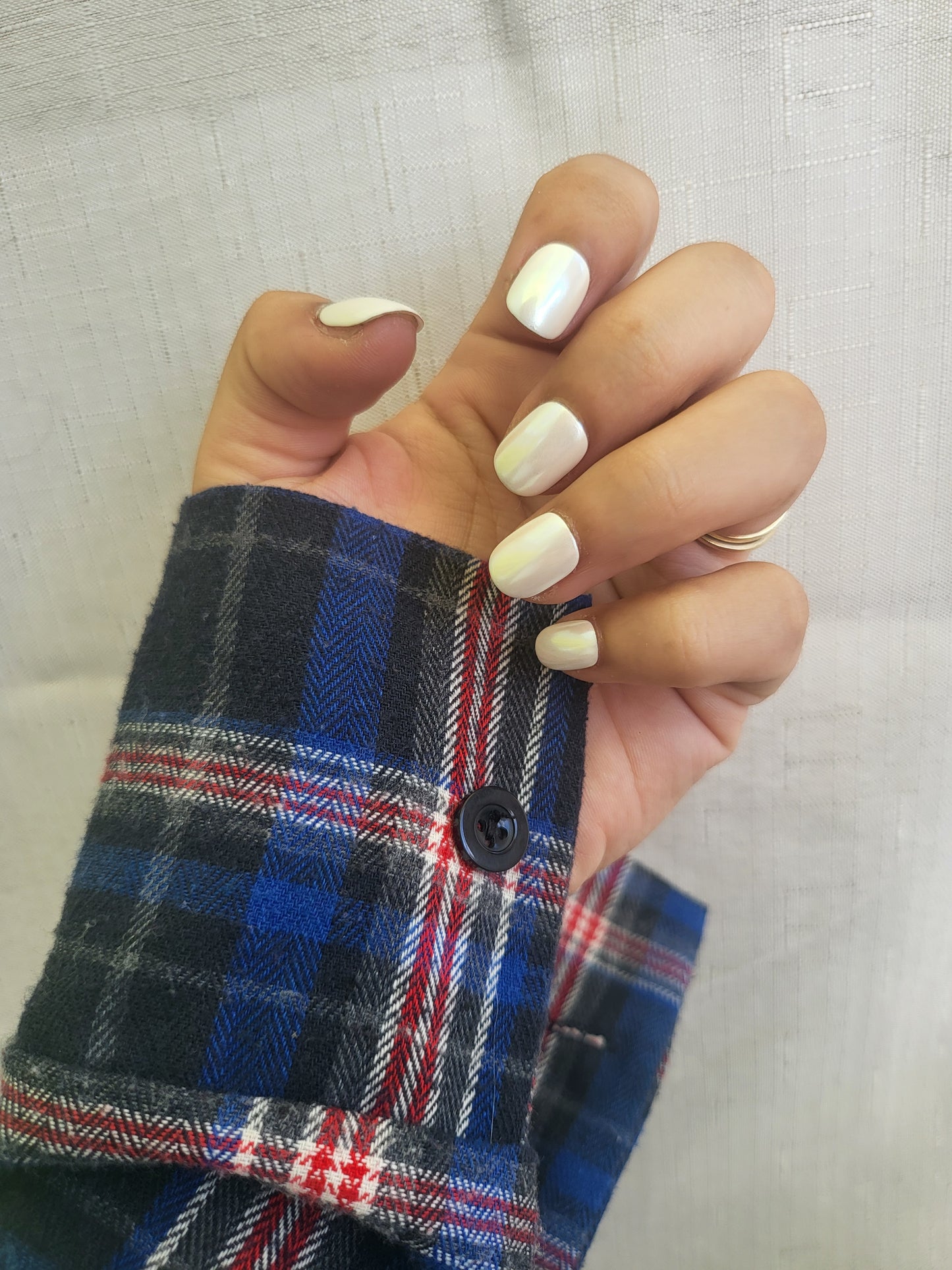 Pearl Short Press On Nails