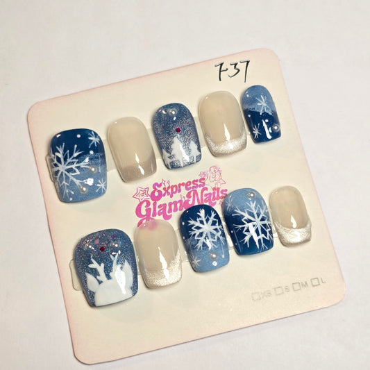 Christmas Blue Press On Nails F37