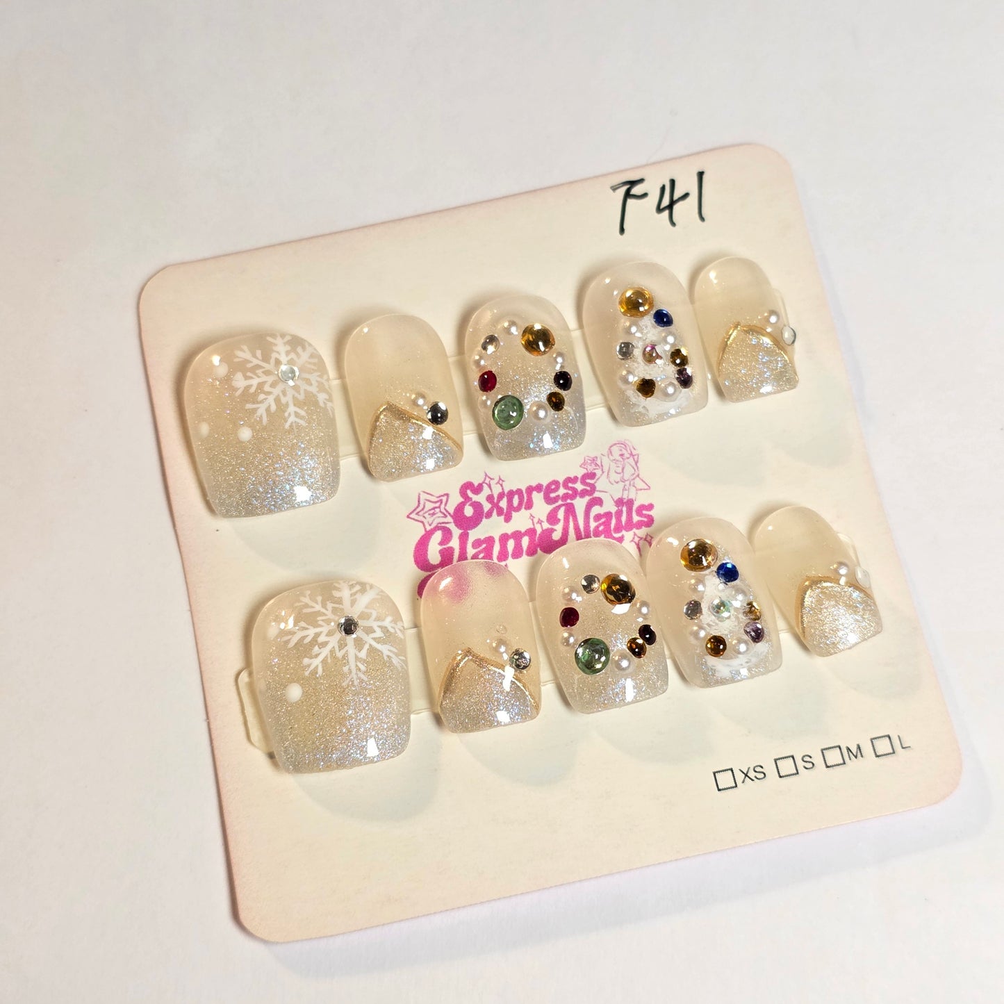 Christmas White Press On Nails F41