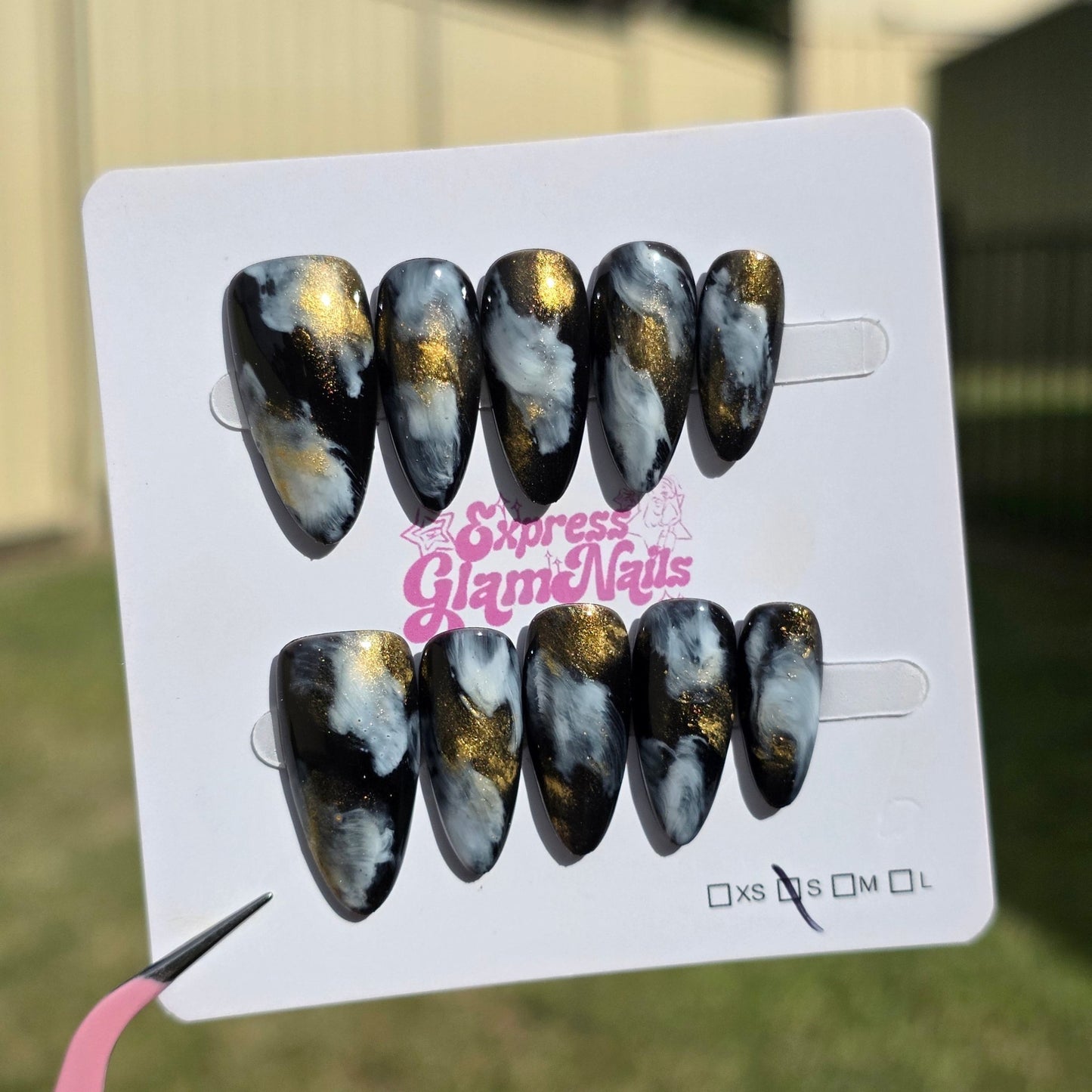 Marble Medium Almond I26 - Express Glam Nails