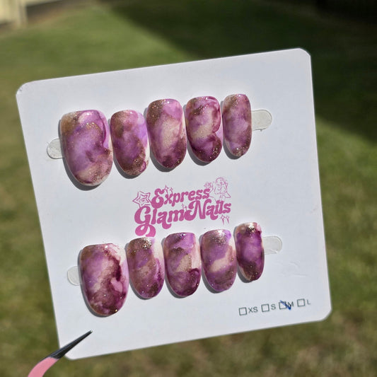 Marble Short Oval I32 - Express Glam Nails