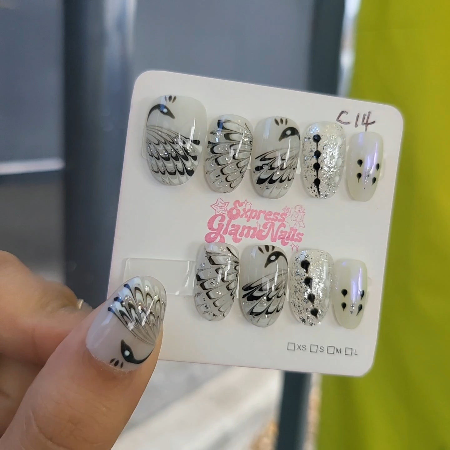 Peacock Elegance Press On Nails C14 - Express Glam Nails