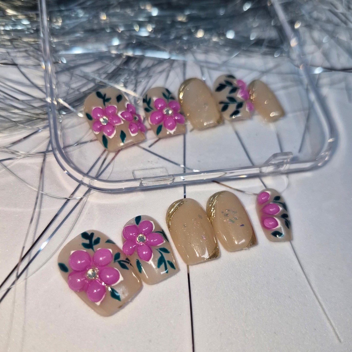 Petite Blossoms Press - On Nail Set - Express Glam Nails