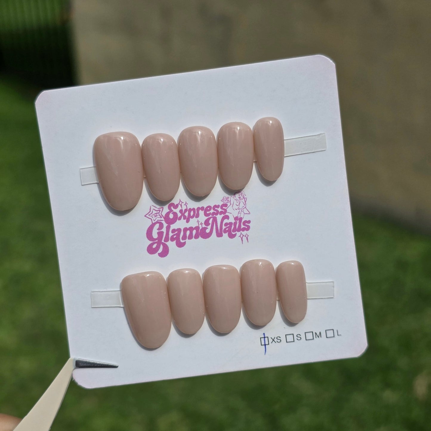 Plain Nude Oval 4B - Express Glam Nails