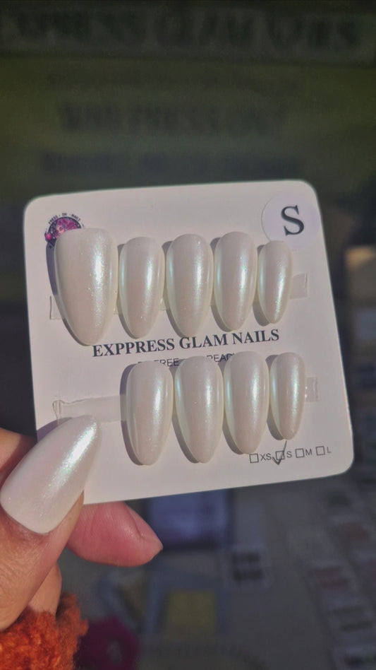 Almond Pearls Press On Nails