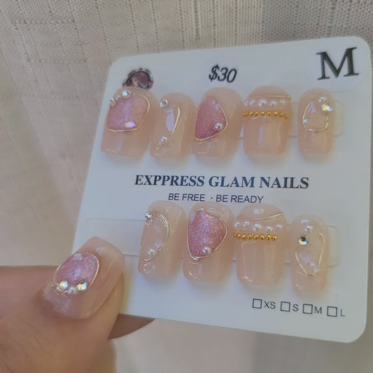 Shell Pearl Press On Nails