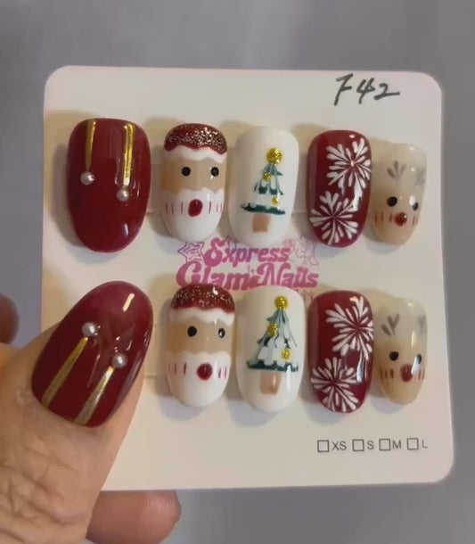 Christmas Press On Nails F42